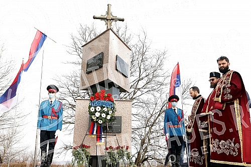 A memorial service was held at the Memorial Ossuary in the Banja Luka settlement of Drakulic, wreaths and flowers were laid for more than 2,300 Serbs who were brutally killed by the uprising 79 years ago in this settlement and in the villages of Moti