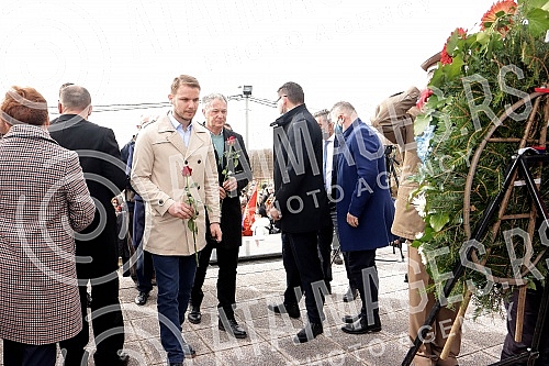 A memorial service was held at the Memorial Ossuary in the Banja Luka settlement of Drakulic, wreaths and flowers were laid for more than 2,300 Serbs who were brutally killed by the uprising 79 years ago in this settlement and in the villages of Moti