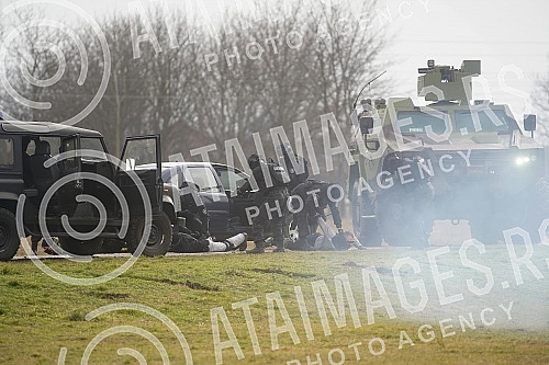he President of the Republic and supreme commander of the Serbian army, Aleksandar Vucic, attended a demonstration of the capabilities of members of the Serbian army's 72nd special operations brigade, 63rd parachute brigade and part of the air force 