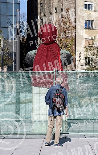 Monument of Dimitrije Tucovica again on square Slavija.Spomenik Dimitriju Tucovicu ponovo na Slaviji.