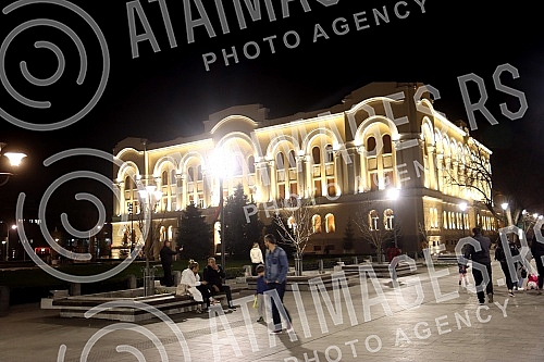 Tonight, Banja Luka symbolically marked the 23rd anniversary of the NATO aggression on the Federal Republic of Yugoslavia with a siren for sounding the alarm and turning off the lights on the facilities of the City Administration and the Banski dvor.