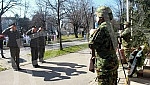 Representatives of the Serbian Army and the Socialist Company of Serbia laid wreaths on the occasion of the 23rd anniversary of the NATO aggression, at the monument to the fallen soldiers of the Guard and the patients of the Dragisa Misovic Hospital.