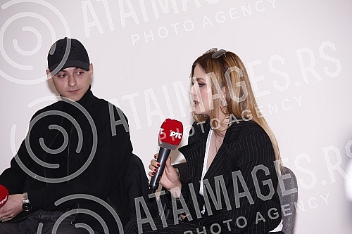 Press conference of the acting and author team of the film 