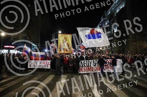 War veterans and People's Patrols organized a protest on the day of the beginning of the NATO aggression on our country, in front of the General Staff.Ratni veterani i Narodne patrole organizovali su protest na dan pocetka agresije NATO pakta na na