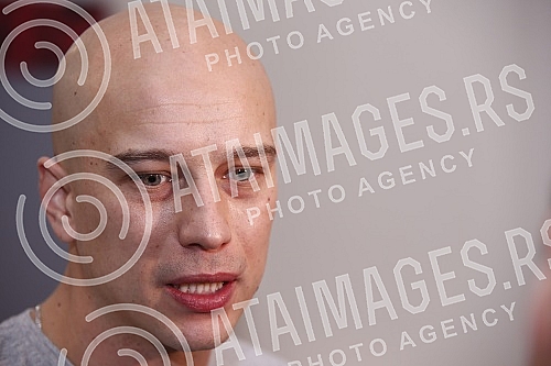 Press conference of the acting and author team of the film 