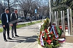 Representatives of the Serbian Army and the Socialist Company of Serbia laid wreaths on the occasion of the 23rd anniversary of the NATO aggression, at the monument to the fallen soldiers of the Guard and the patients of the Dragisa Misovic Hospital.