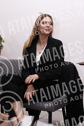 Press conference of the acting and author team of the film 