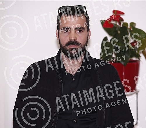 Press conference of the acting and author team of the film 