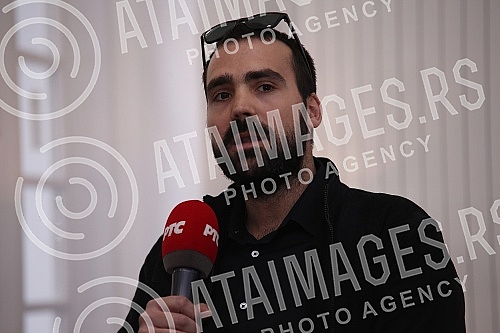 Press conference of the acting and author team of the film 