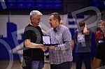 The Dusan Ivkovic Belgrade basketball clinic was held in the Ranko Zeravica hall, and on that occasion, prizes were awarded to the most experienced coaches and basketball workers.U hali Ranko Zeravica odrzana je Beogradska kosarkaska klinika Dusan 