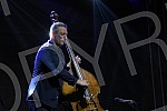 Nenad Vasilic, Serbian double bassist and composer, born in Nis, currently lives and works in Vienna, very important in the sphere of jazz and world music, performed with his trio in Banovina.Nenad Vasilic, srpski kontrabasista i kompozitor, rodjen