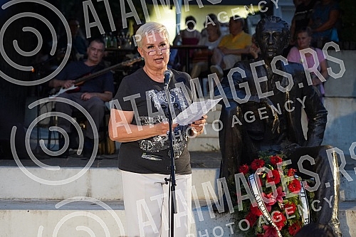 Dom omladine Beograd and the Borislav Pekic Foundation organized an event dedicated to the great man of our literature, Borislav Pekic, on the occasion of commemorating the thirty years since his death, at the Pekic monument on Cvetni trg.Dom omlad