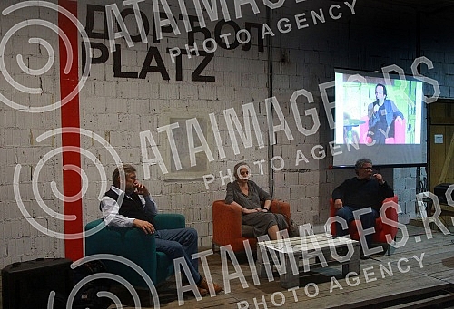 The annual Katarina Preradovic award for professional integrity and excellence in journalism was held in Dorcol Square.U Dorcol placu je odrzana dodela godisnje nagrade Katarina Preradovic za profesionalni integritet i izuzetnost u novinarstvu