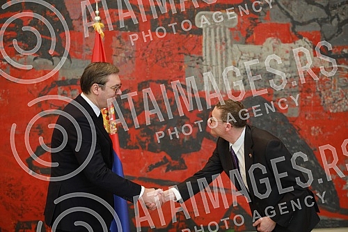 The President of the Republic of Serbia, Aleksandar Vucic, received a letter of credence from the newly appointed Ambassador of Canada, Giles Norman, at the Palace of Serbia.Predsednik Republike Srbije Aleksandar Vucic je u Palati Srbije primio akr