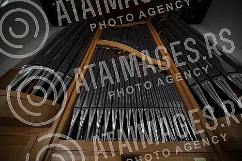 In the Cathedral of the Assumption of the Blessed Virgin Mary, Monsignor Stanislav Hocevar, Archbishop and Metropolitan of Belgrade, served the 