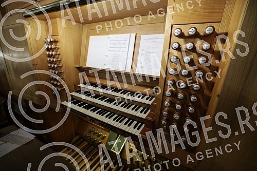 In the Cathedral of the Assumption of the Blessed Virgin Mary, Monsignor Stanislav Hocevar, Archbishop and Metropolitan of Belgrade, served the 