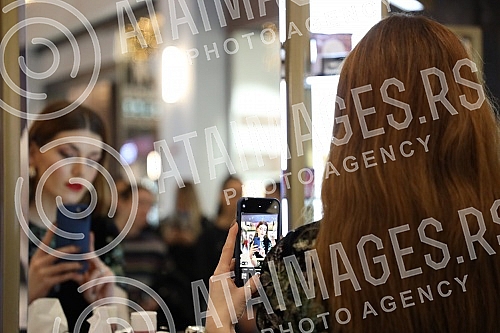 The well-known Italian brand KIKO Milano is organizing the first MAKE-UP MARATHON this weekend at the Gallery shopping center in Belgrade, and as part of today's event, actress Tamara Dragicevic and make-up artist Nena Ilic gave visitors tips on givi