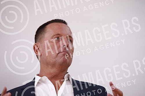 The Center for US Studies of the Faculty of Political Sciences of the University of Belgrade organized a lecture by politician Ricardo Grenell on the topic 