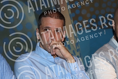 On the occasion of the premiere of the play Death and the Girl based on the play by Ariel Dorfman in the Bitef theater, a press conference was held in the Bitef club.Povodom premijere predstave Smrt i devojka prema drami Arijela Dorfmana u Bitef te