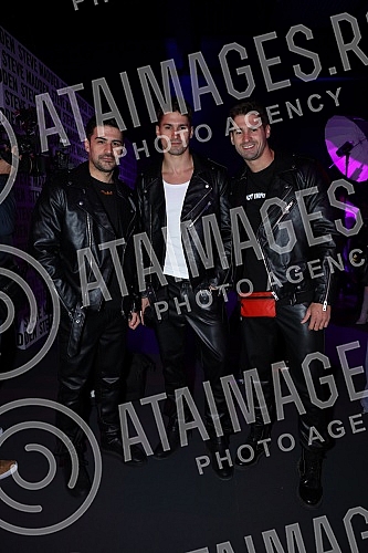 The fashion show of the famous footwear brand Steve Madden was held in Hangar 1 in the Port of Belgrade.Modna revija poznatog brenda obuce Steve Madden odrzana je u Hangaru 1 u Luci Beograd.