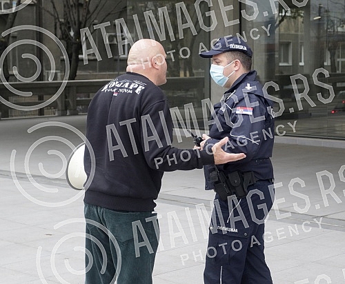 A hearing was held in the High Court for the trial of the lawsuit filed against the President of Serbia, Aleksandar Vucic, by the President of the People's party, Vuk Jeremic, who then addressed the press.U Visem sudu odrzano je rociste za sudjenje