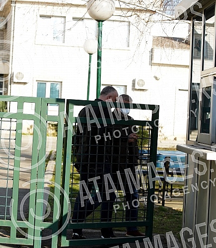 President of FSS, Slavisa Kokeza testified as a citizen at the premises of the Service for the Fight against Organized Crime (SBPOK) in Makis.Predsednik FSS-a Slavisa Kokeza davao je iskaz u svojstvu gradjana u  prostorijama Sluzbe za borbu protiv 