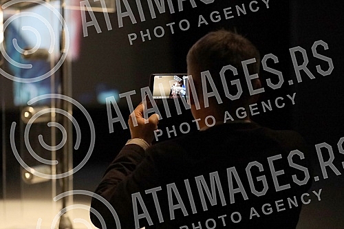 In the Youth center, a group of excluded members of the Democratic party organized a gathering of 