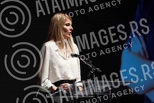 In the Youth center, a group of excluded members of the Democratic party organized a gathering of 