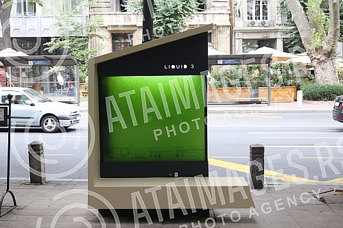 In front of the Municipality of Stari grad, the presentation of the photo-bioreactor 