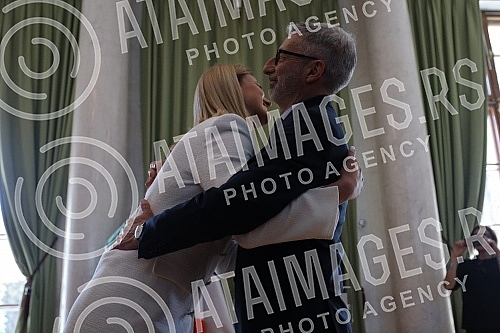 French Ambassador Pierre Cochard presented the National Order of Merit to basketball player Natasa Kovacevic StojakovicAmbasador Francuske Pjer Kosar urucio je Nacionalni orden za zasluge kosarkasici Natasi Kovacevic Stojakovic.