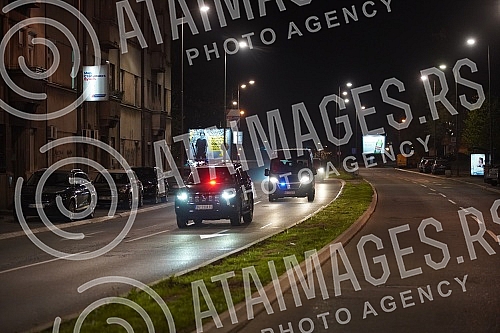 Darko Saric, who was arrested yesterday in a large international operation, was brought to the Special Court.Darko Saric koji je juce uhapsen u velikoj medjunarodnoj akciji doveden je u Specijalni sud.