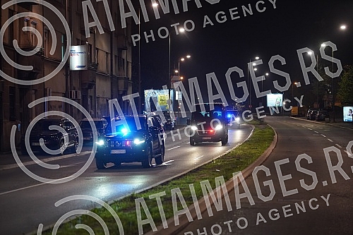 Darko Saric, who was arrested yesterday in a large international operation, was brought to the Special Court.Darko Saric koji je juce uhapsen u velikoj medjunarodnoj akciji doveden je u Specijalni sud.