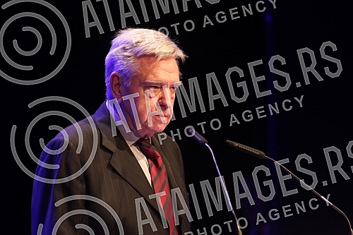 The New Democratic Party of Serbia held a festive party academy in the Madlenijanum theater on the occasion of 30 years of its existence.Nova Demokratska stranka Srbije odrzala je u teataru Madlenijanum svecanu akademiju stranke povodom 30 godina s