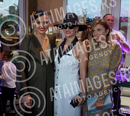 Grand opening of the Lutak patisserie in the shopping center Galerija Beograd.Svecano otvaranje poslasticarnice Lutak u trznom centru Galerija Beograd.