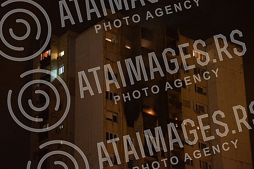 A fire in a residential building in Block 63 in New BelgradePozar u stambenoj zgradi u bloku 63 na Novom Beogradu.