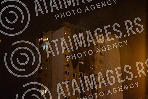 A fire in a residential building in Block 63 in New BelgradePozar u stambenoj zgradi u bloku 63 na Novom Beogradu.