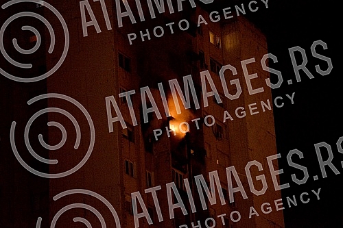 A fire in a residential building in Block 63 in New BelgradePozar u stambenoj zgradi u bloku 63 na Novom Beogradu.