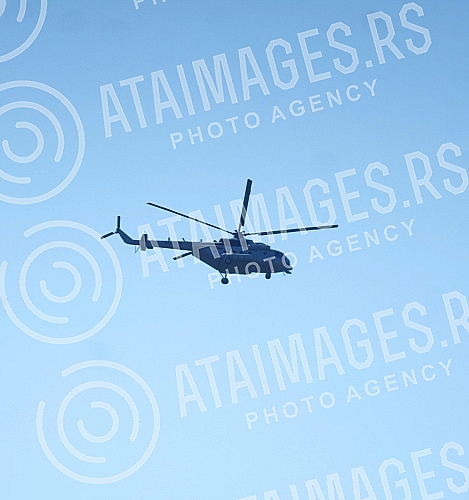 The KFOR helicopter is in charge of the region of the administrative crossing Jarinje, in the part of Kosovo and Metohija.Helikopter KFOR-a nadlece region administrativnog prelaza Jarinje, na delu Kosova i Metohije.