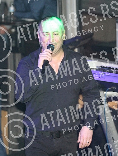 Performance of Radisa Trajkovic - Djani held on raft River.Nastup Radise Trajkovica - Djani na splavu River. 