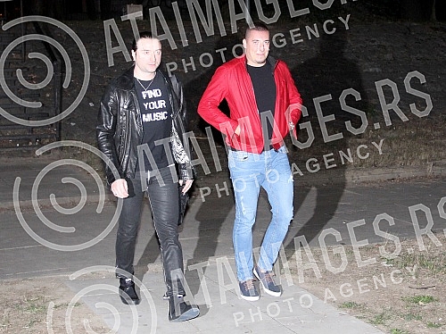 Performance of Aleksandar Vuksanovic (Aca Lukas) held on raft Port.Nastup Aleksandra Vuksanovica (Aca Lukas) na splavu Port. 