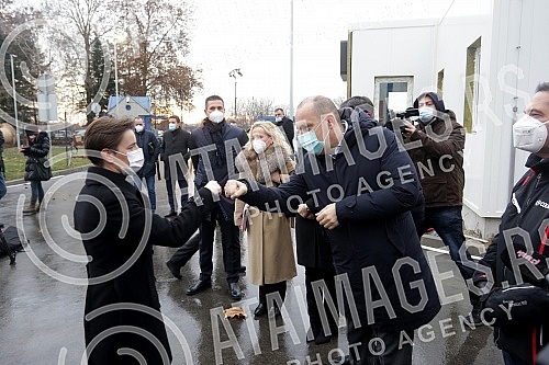 Covid Hospital in Batajnica, built in just four months, is ready to receive the first patients, who will enter the health facility today after 5 p.m.Covid bolnica u Batajnici, izgradjena za samo cetiri meseca, spremna je za prijem prvih pacijenata,