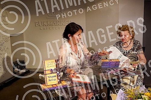 On the day of the start of the sale of the new novel 