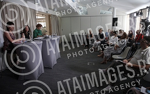 The Women's Platform for Development of Serbia, with the support of the Friedrich Ebert Foundation, organized the forum 