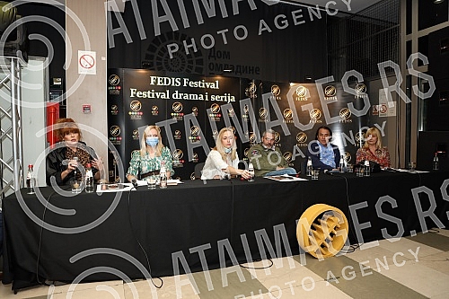 As part of the 11th FEDIS, a panel discussion on regional cooperation in the field of TV series was held at the Belgrade Youth Center.U okviru 11. FEDIS-a  u Domu omladine Beograda odrzana je Tribina o regionalnoj saradnji u oblasti TV serija.