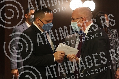 The Regional Youth Cooperation Office (RYCO) organized a grand opening and presentation of exchange programs for high schools in the Western Balkans at the Metropol Hotel.Regionalna kancelarija za saradnju mladih (RYCO) organizovala je u hotel Metr