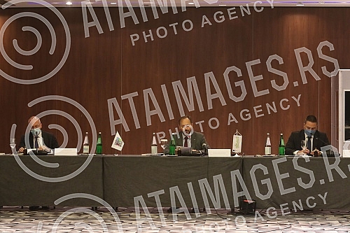 The Regional Youth Cooperation Office (RYCO) organized a grand opening and presentation of exchange programs for high schools in the Western Balkans at the Metropol Hotel.Regionalna kancelarija za saradnju mladih (RYCO) organizovala je u hotel Metr