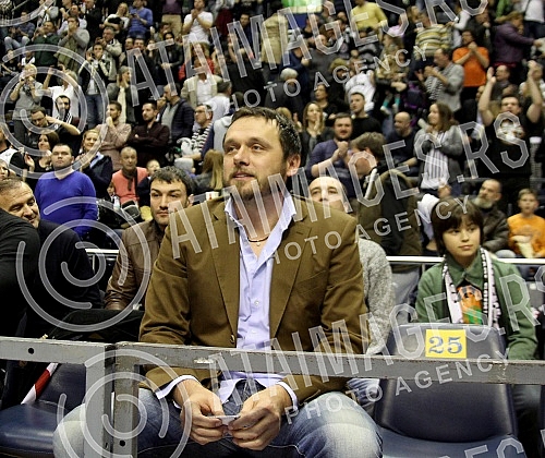 Revijalna utakmica za pomoc KK Partizan pod nazivom 