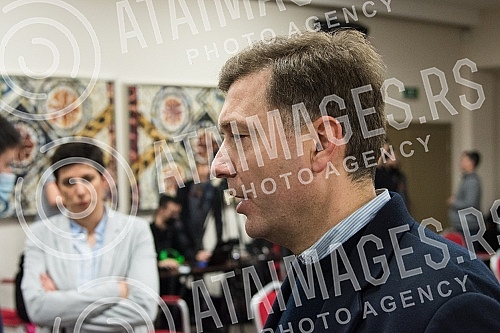 A panel discussion on the topic of social protection and social justice of the representatives Together for Serbia, Let's not drown Belgrade and the European Green Party and the Environmental Uprising was held at the Tami Residence Hotel in Nis.Pan