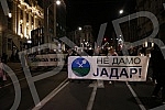 In front of the Presidency of Serbia, despite the ban on the gathering, several hundred citizens gathered at a protest organized by the organization Kreni - Promeni, demanding a ban on the extraction of pine and lithium.Ispred Predsednistva Srbije,