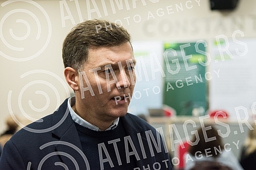 A panel discussion on the topic of social protection and social justice of the representatives Together for Serbia, Let's not drown Belgrade and the European Green Party and the Environmental Uprising was held at the Tami Residence Hotel in Nis.Pan